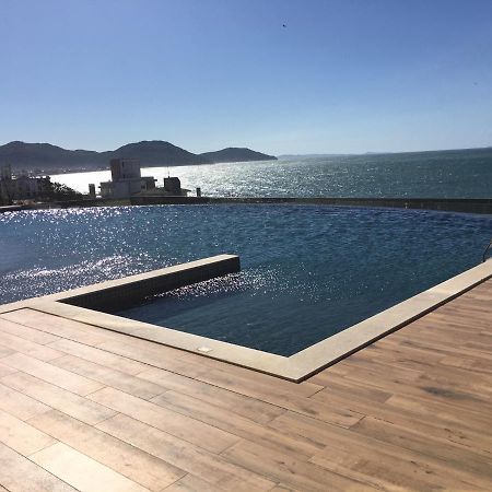 Apartamento Design Com Piscina E Vista Espetacular フロリアノポリス エクステリア 写真
