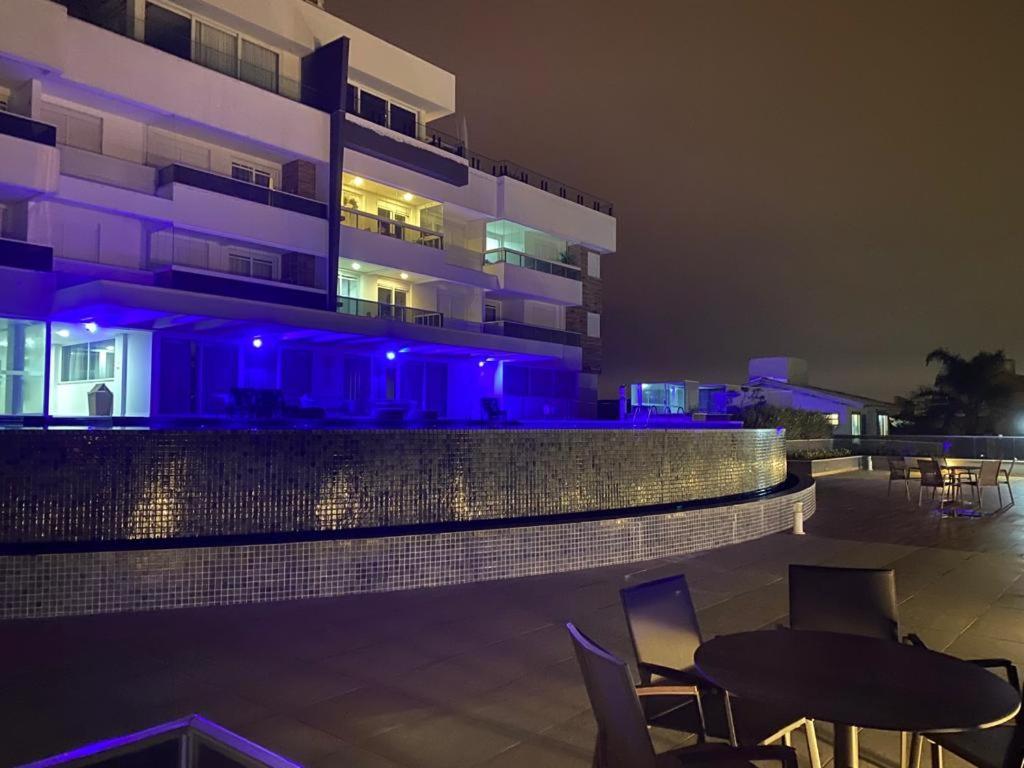 Apartamento Design Com Piscina E Vista Espetacular フロリアノポリス エクステリア 写真